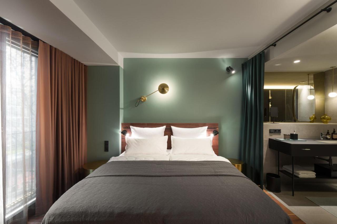 Emilu Design Hotel シュトゥットガルト エクステリア 写真