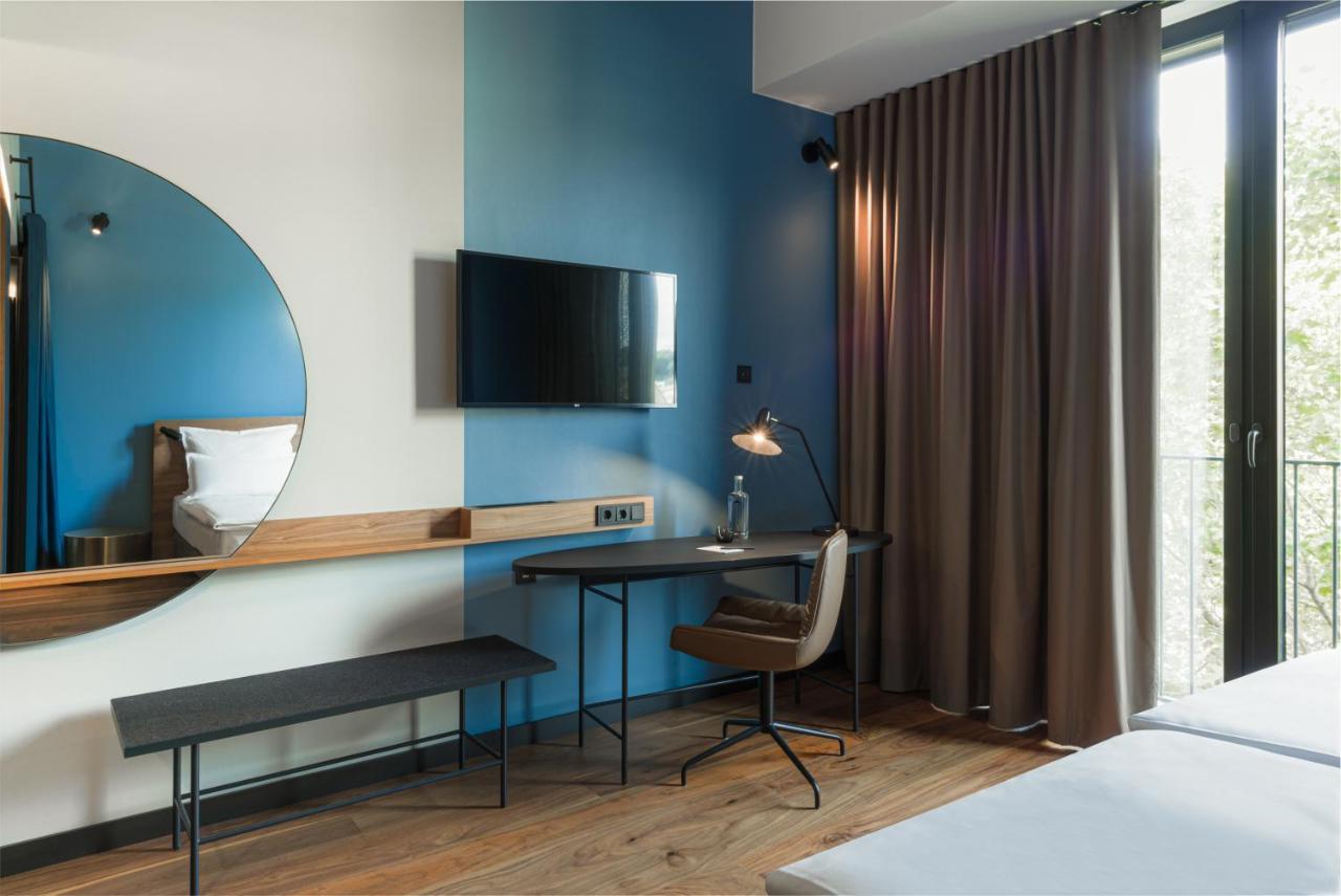 Emilu Design Hotel シュトゥットガルト エクステリア 写真